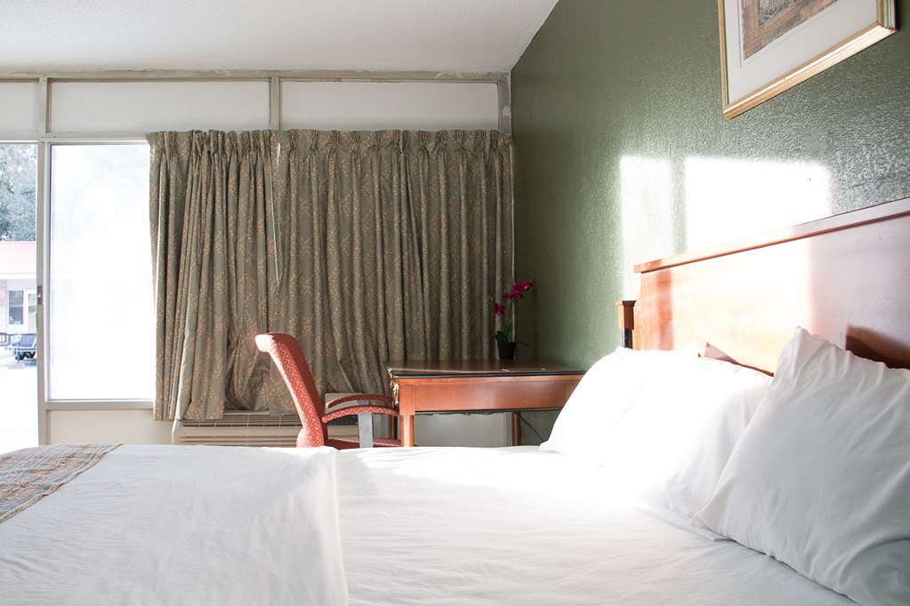 Cocomo Inn & Suites Moultrie Pokoj fotografie